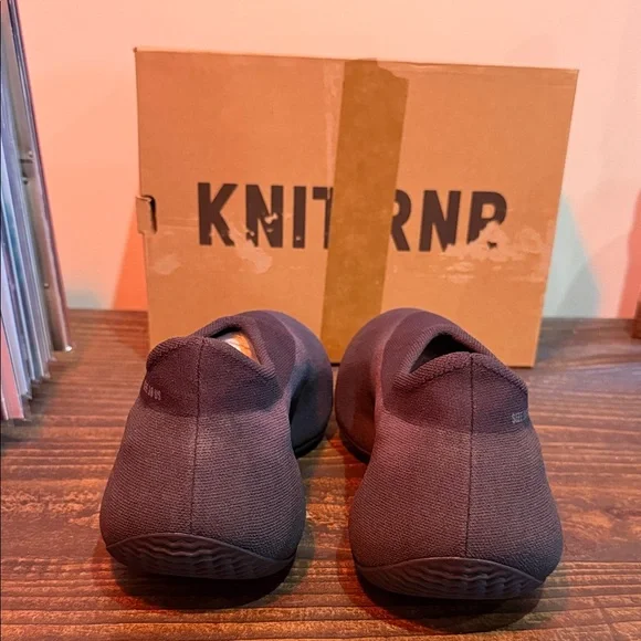 Adidas Yeezy Knit RNR Fade Onyx 10 - Picture 4 of 10